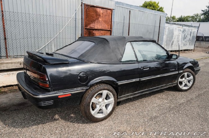 Pontiac Ostatní modely Sunbird 1992