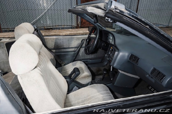 Pontiac Ostatní modely Sunbird 1992