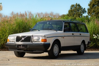 Volvo 240 GLE Injection