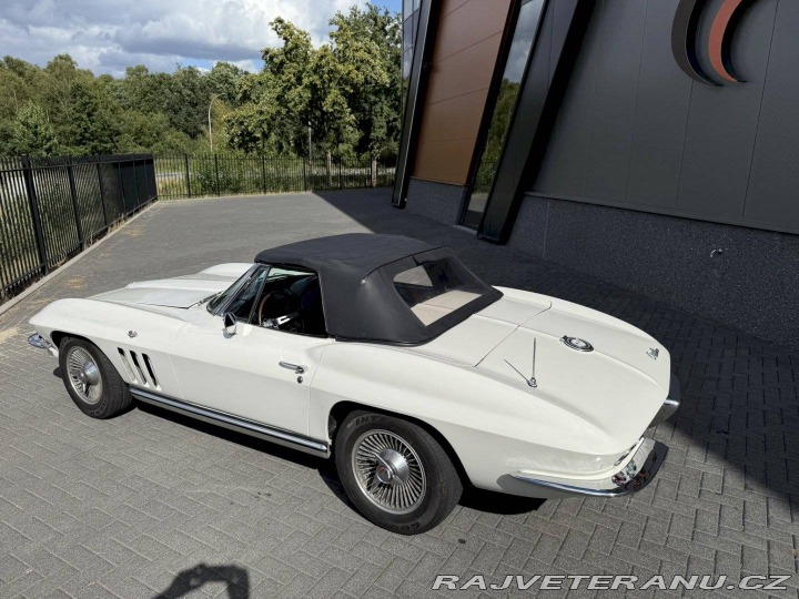 Chevrolet Corvette Convertible c2 1965