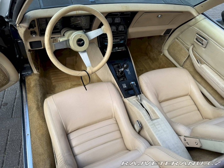 Chevrolet Corvette . 1979