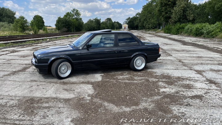 BMW 3 E 30 1989