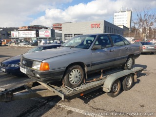 Audi 100 C3 sedan 5V 1987