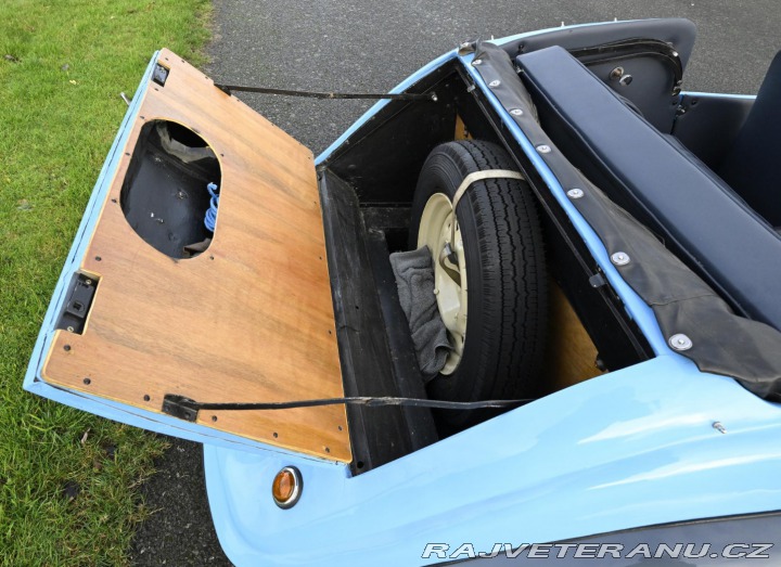 Ostatní značky Ostatní modely Singer Nine Tourer (1) 1939