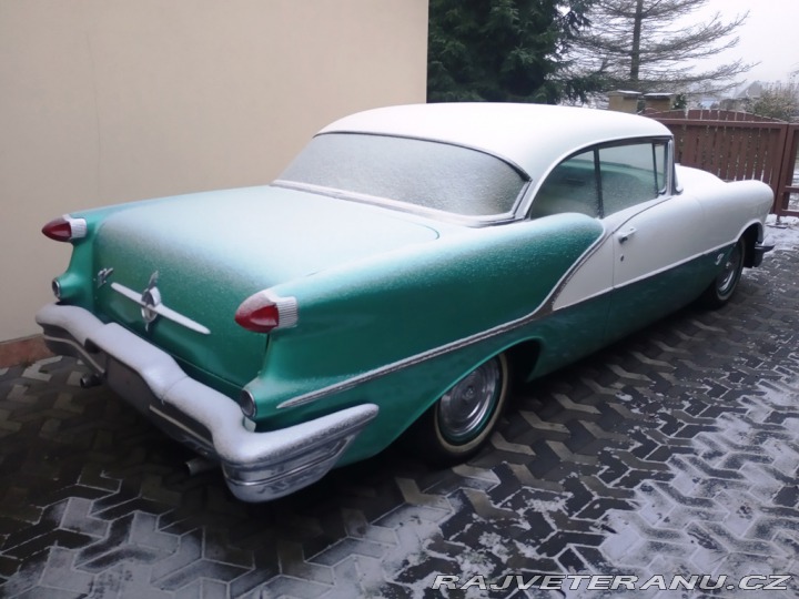 Oldsmobile 88 Super “88“ Holiday Coupe 1956
