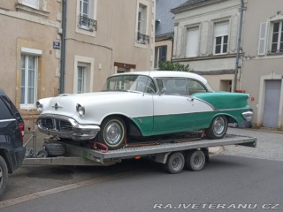 Oldsmobile 88 Super “88“ Holiday Coupe 1956
