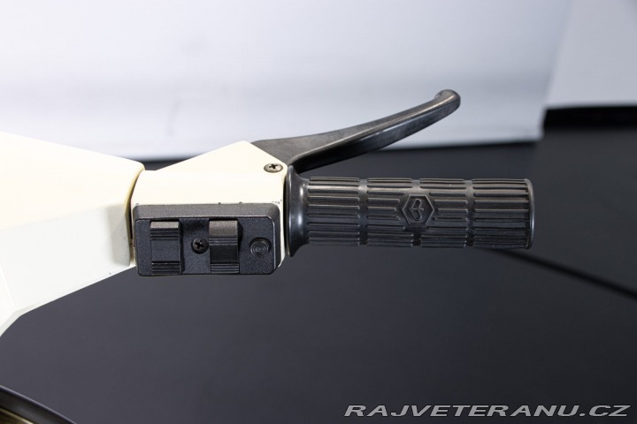 Piaggio Vespa PK 125 S 1984