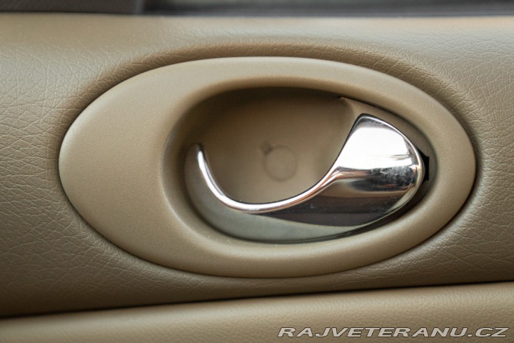 Jaguar XK8 COUPE GENTLEMEN SPEC 1998