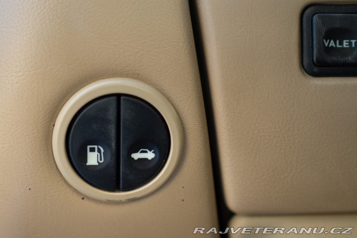 Jaguar XK8 COUPE GENTLEMEN SPEC 1998