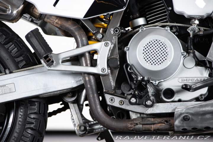 Ostatní značky Ostatní modely Cagiva ELEFANT 900 DESMODUE 1995