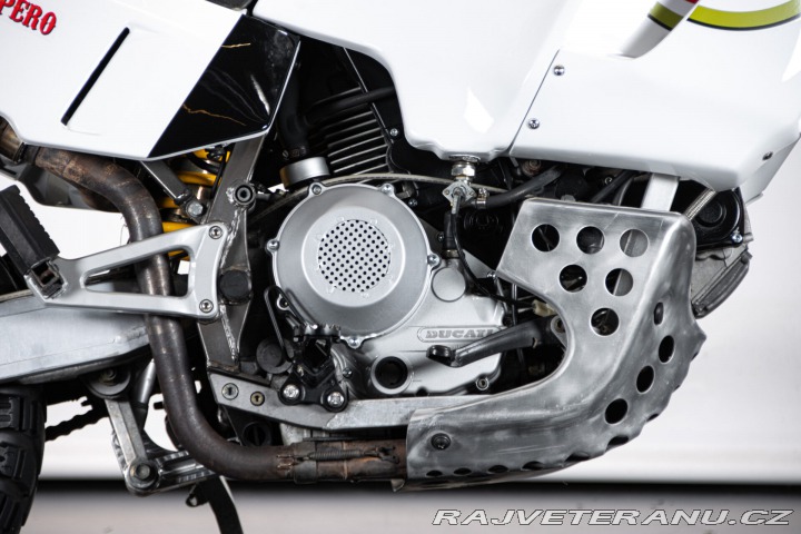 Ostatní značky Ostatní modely Cagiva ELEFANT 900 DESMODUE 1995