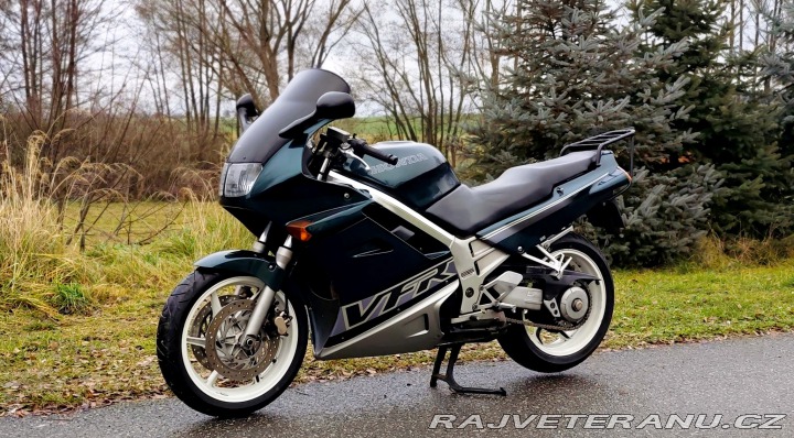 Honda VF VFR 750 F RC36 1993