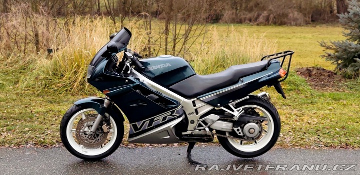 Honda VF VFR 750 F RC36 1993
