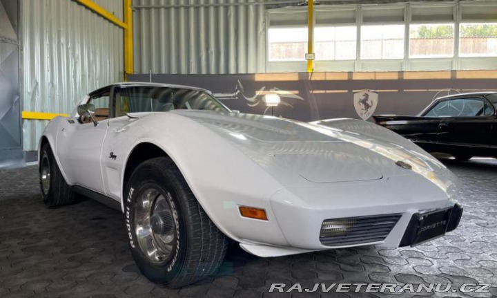 Chevrolet Corvette c3 1975