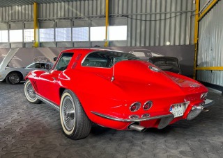 Chevrolet Corvette C2 1964