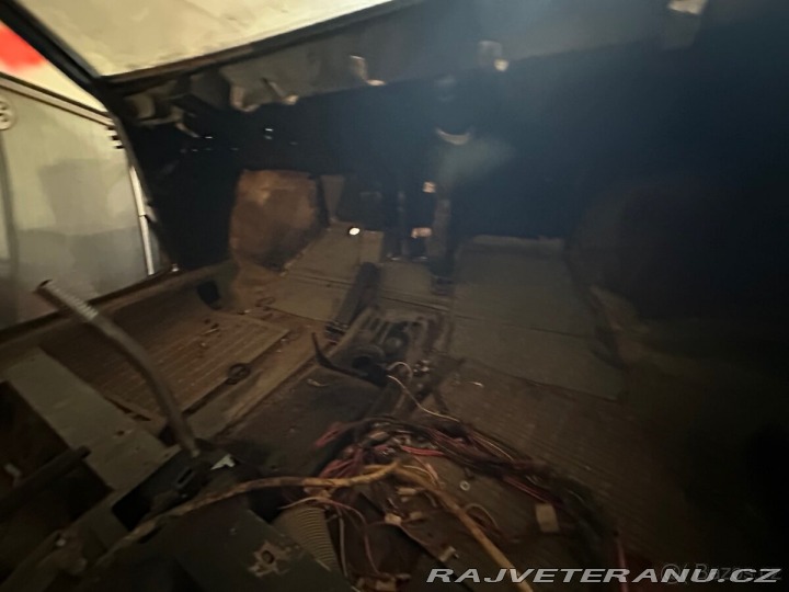 Tatra 613 613-2 Chromka 1979