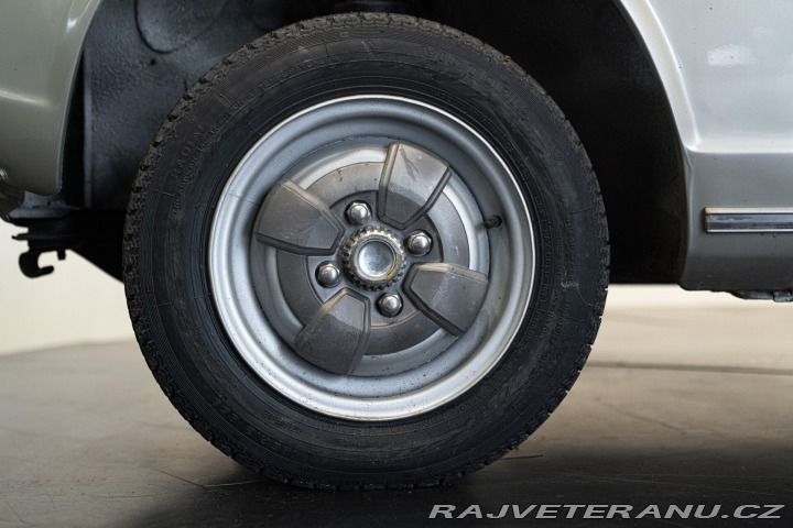 Nissan Cherry DATSUN 100 A (CHERRY) 1975