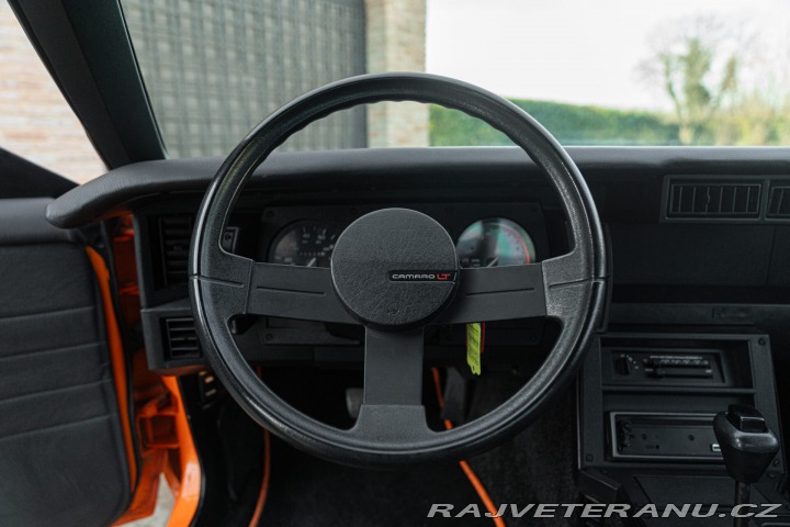 Chevrolet Camaro III Z28 5.0 V8 1992