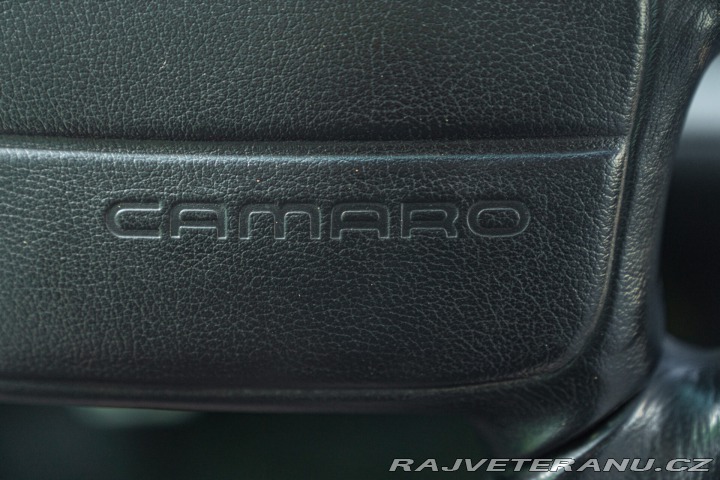 Chevrolet Camaro III Z28 RS 5.0 V8 1992