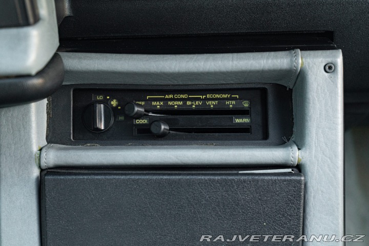 Chevrolet Camaro III Z28 RS 5.0 V8 1992