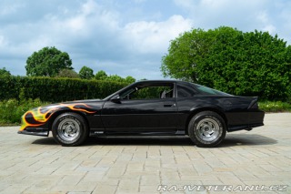 Chevrolet Camaro III Z28 RS 5.0 V8 1992