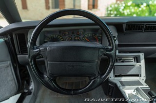 Chevrolet Camaro III Z28 RS 5.0 V8 1992