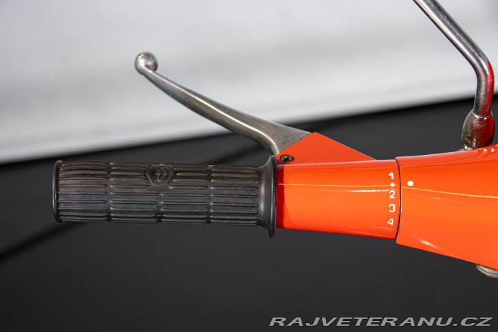 Piaggio Vespa RALLY 200 1974