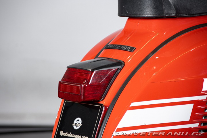 Piaggio Vespa RALLY 200 1974