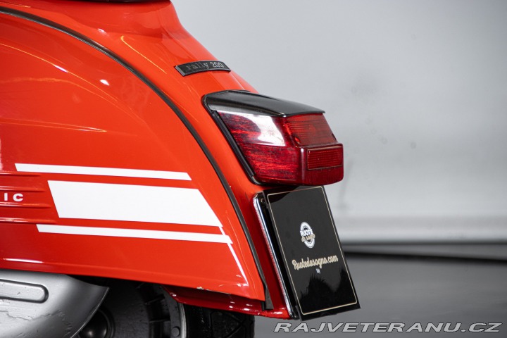 Piaggio Vespa RALLY 200 1974