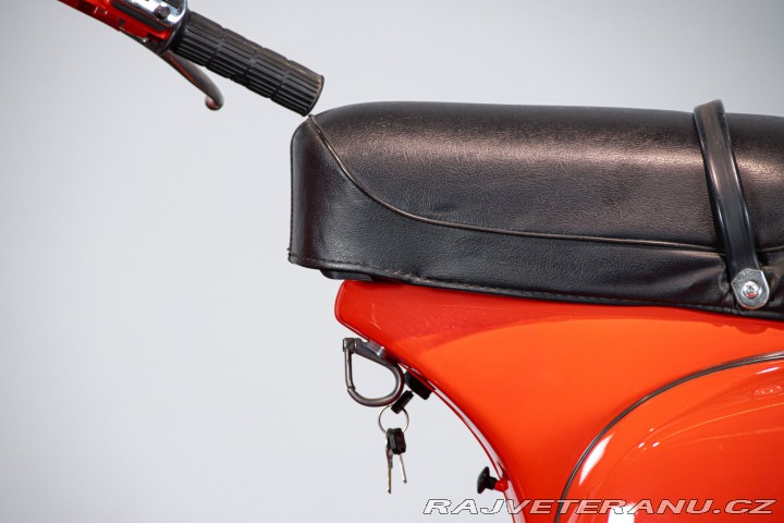 Piaggio Vespa RALLY 200 1974