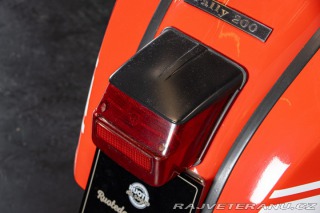 Piaggio Vespa RALLY 200 1974