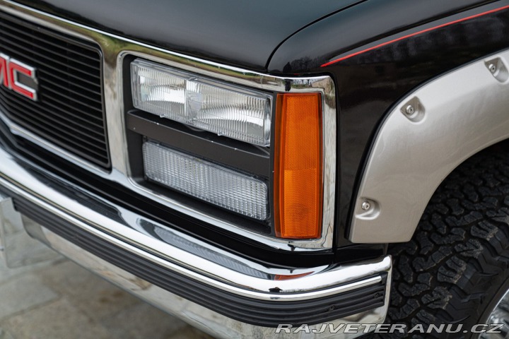 GMC Sierra SLX 5.7 L V8 1990