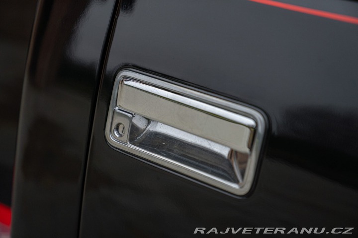 GMC Sierra SLX 5.7 L V8 1990