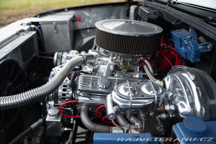 GMC Sierra SLX 5.7 L V8 1990