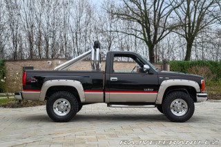 GMC Sierra SLX 5.7 L V8 1990