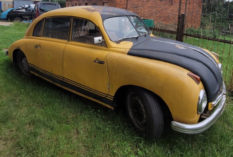 Tatra 600 Tatraplan 