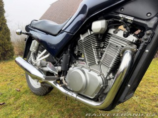Suzuki VX 800, původní stav 1990