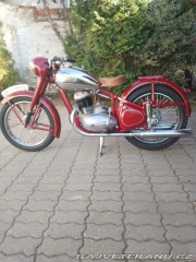 Jawa 250 Pérák 1952