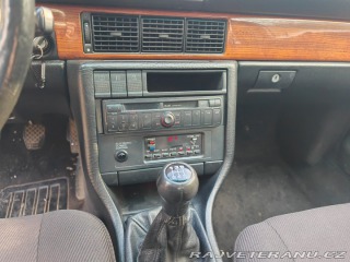 Audi 100 C3 1988