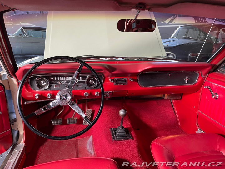 Ford Mustang coupe 1964