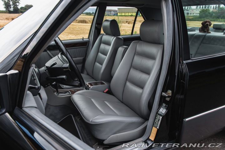 Mercedes-Benz E 400 E W124 1992