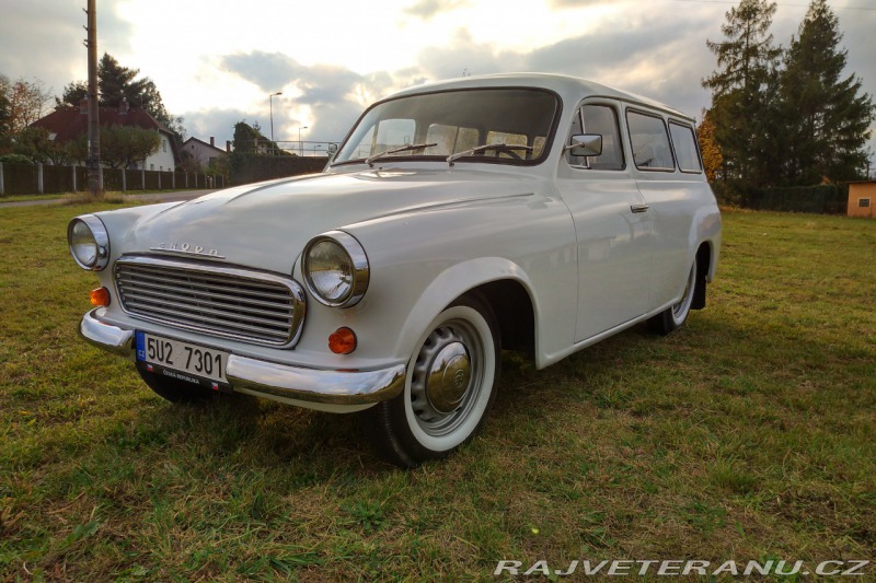 Škoda 1202 STW