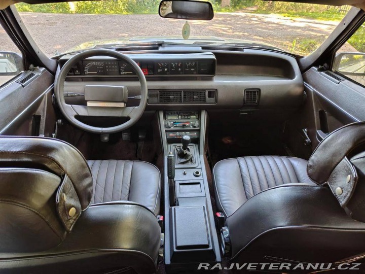 Ostatní značky Ostatní modely Rover SD1 2000 1982