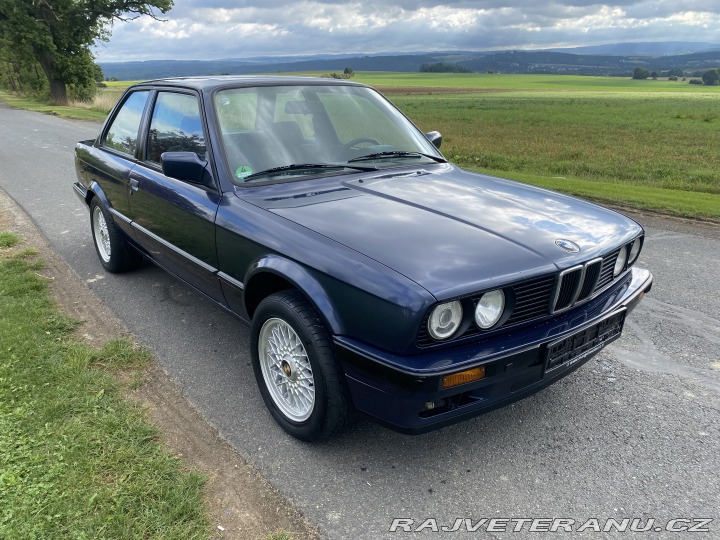 BMW 3 318i 1990