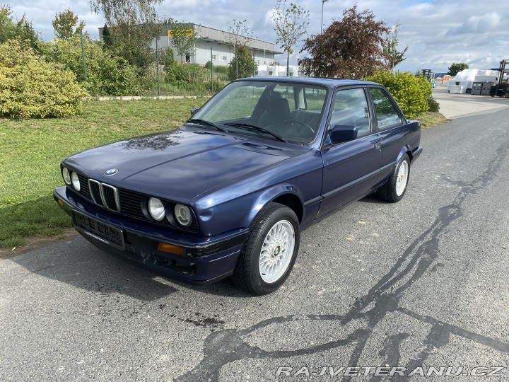 BMW 3 318i 1990