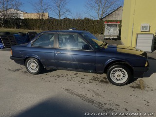 BMW 3 318i 1990