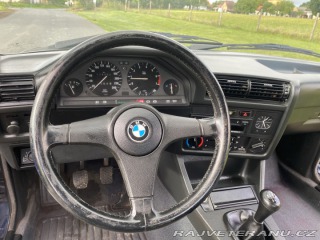 BMW 3 318i 1990