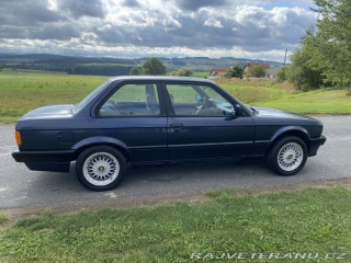 BMW 3 318i 1990