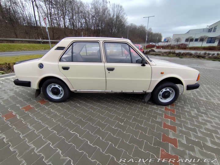 Škoda 125 125M 1988