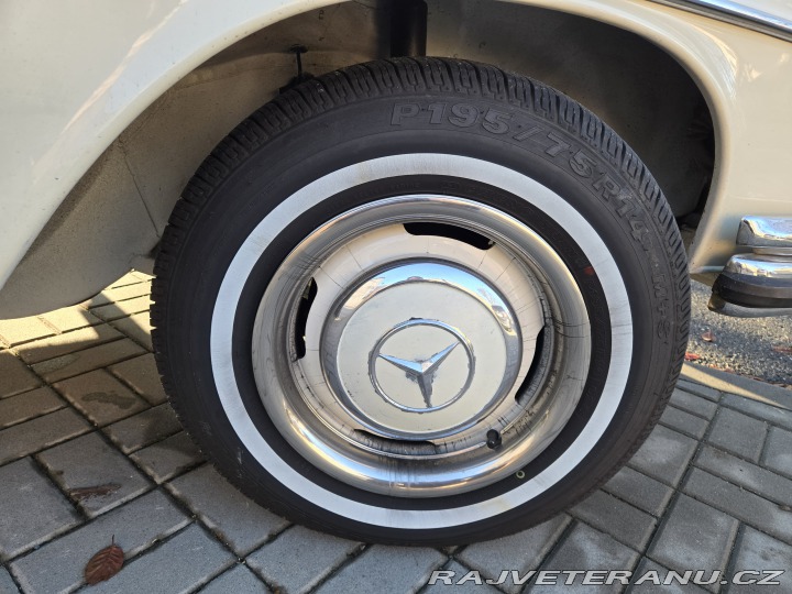 Mercedes-Benz 250 250S W108 1967